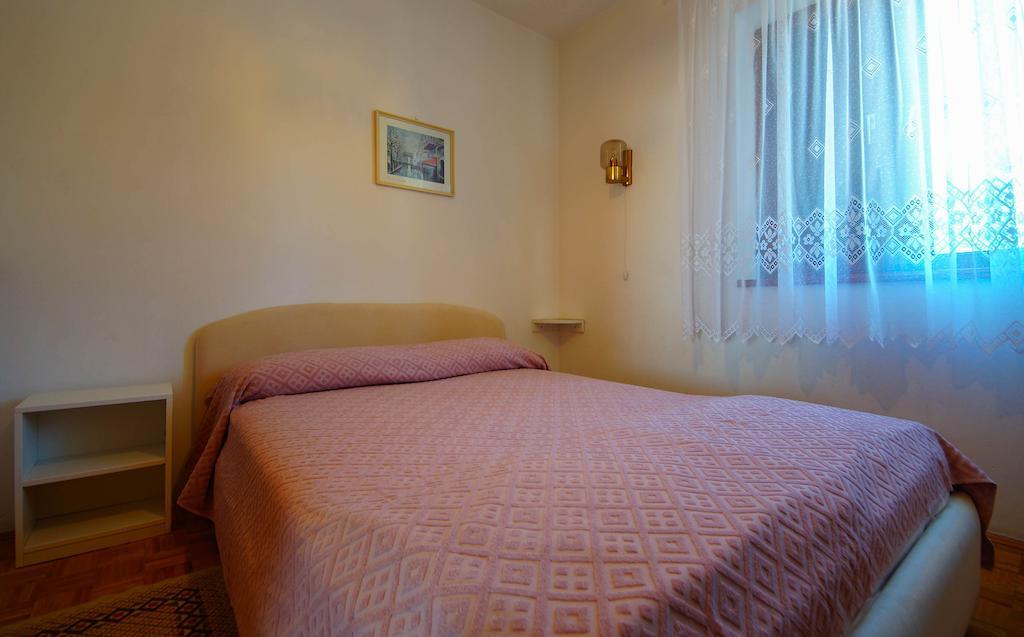 Apartments Lina Нови-Винодолски Номер фото